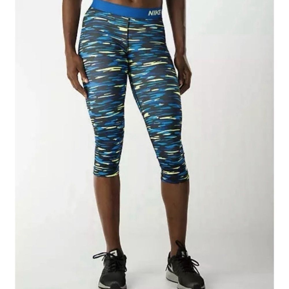 Nike Pro Haze Compression Capri Legging Size S